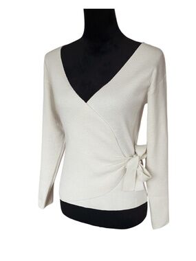 🍓 3 for 45- Cream Wrap Sweater with Side-Tie